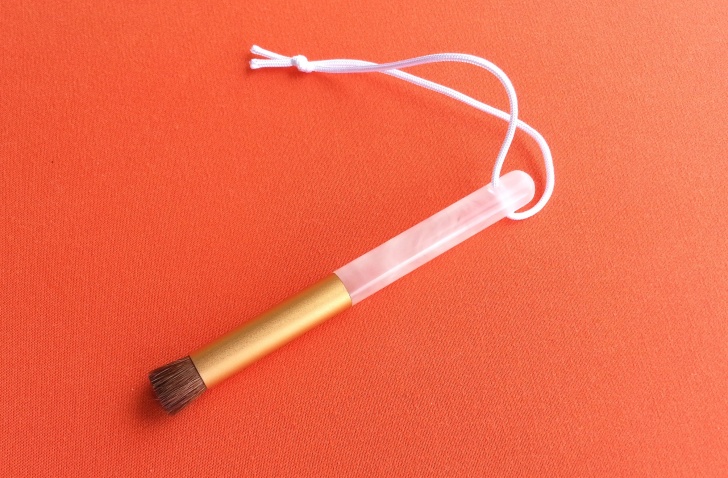 小鼻用洗顔ブラシ
